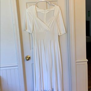 ✨ White wedding/swing dress✨